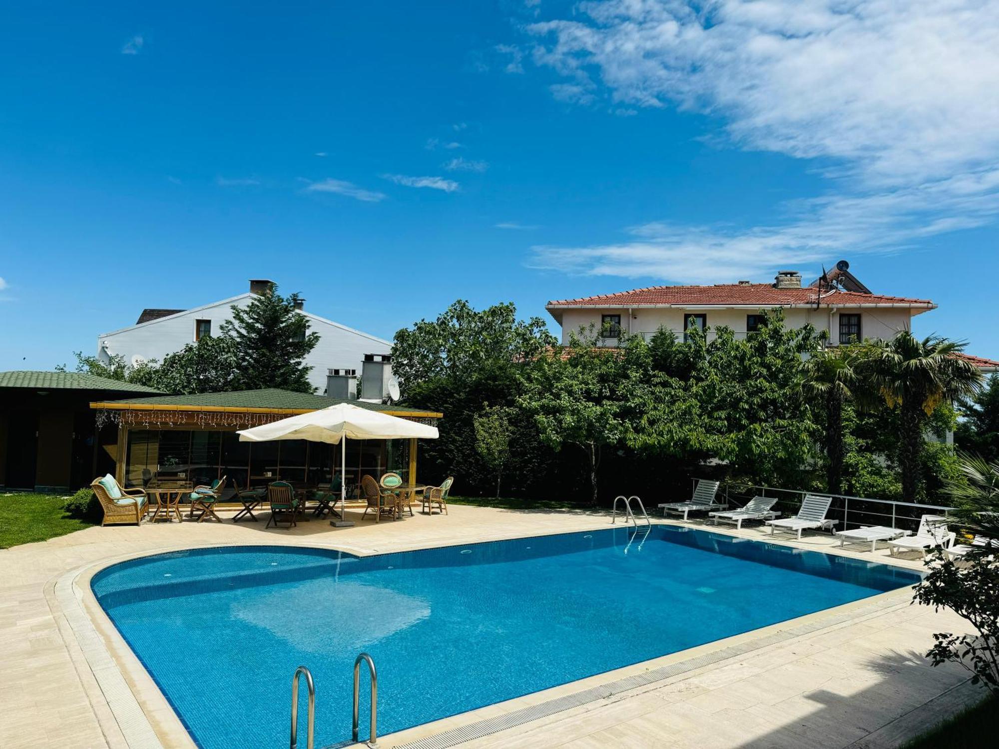 Istanbul Airport Treekos Suite Hotel Karaburun  Екстериор снимка